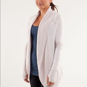 Lululemon Transformation Wrap