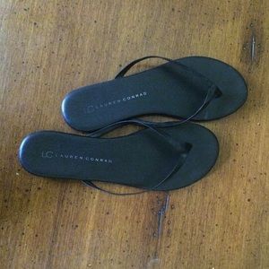 lauren conrad flip flops