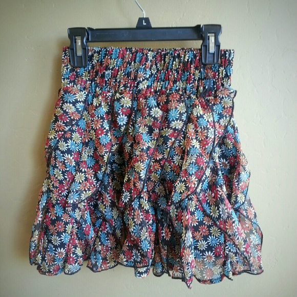 Daisy May Ruffled Skirt - Picture 1 of 2