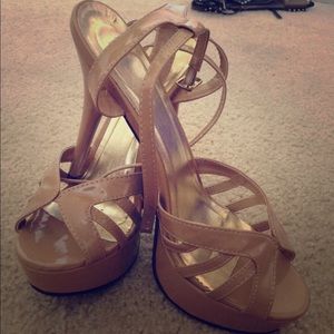 Forever 21 beige heels