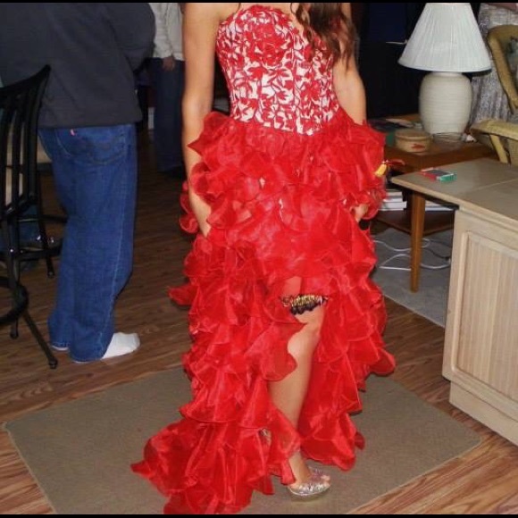 SHERRI HILL dress!!