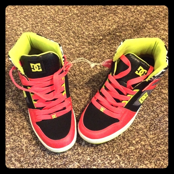 DC Shoes