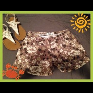 Cute Hawaii Flowery Shorts 🌺