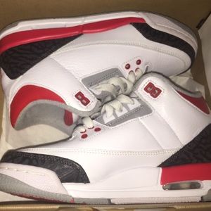 Retro Fire Red 3s