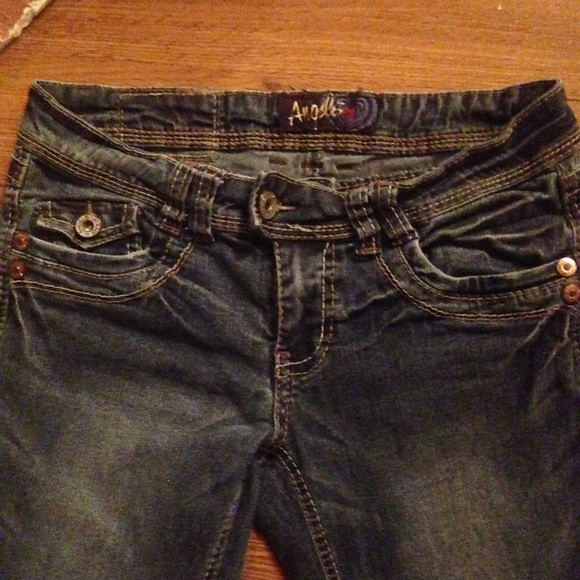 Angels jeans size 7 but fits more like a 5!