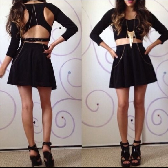 Black circle skirt - Picture 3 of 4