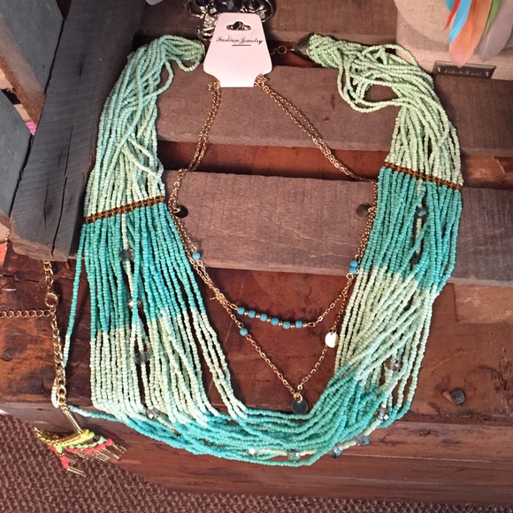 Fashion necklace
