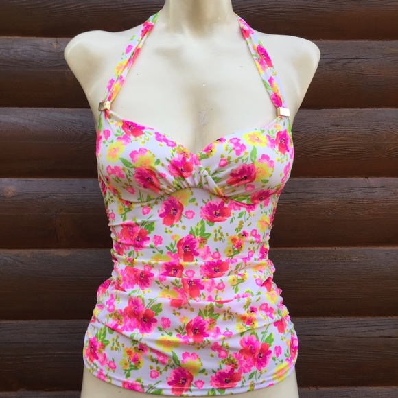 🎉HPx2🎉 Victoria's Secret Tankini Top