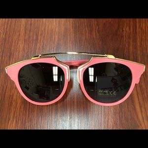 Hot sunglasses