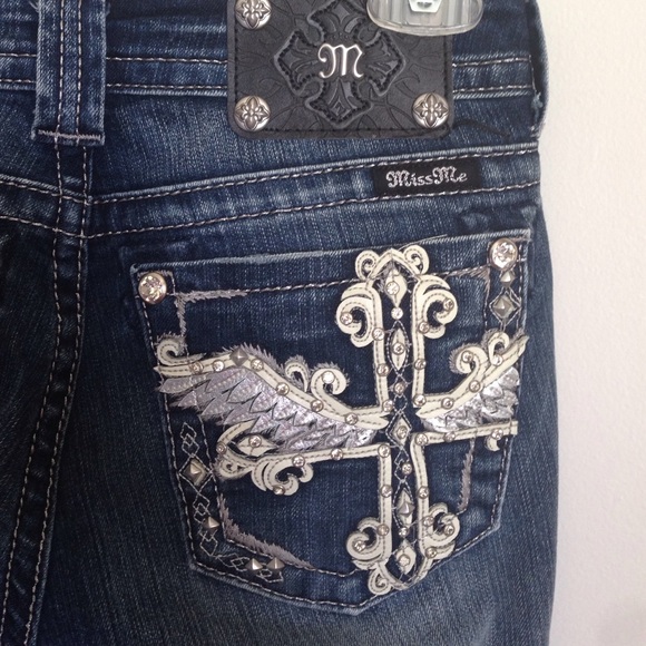 Miss me boot cut with cross and wing