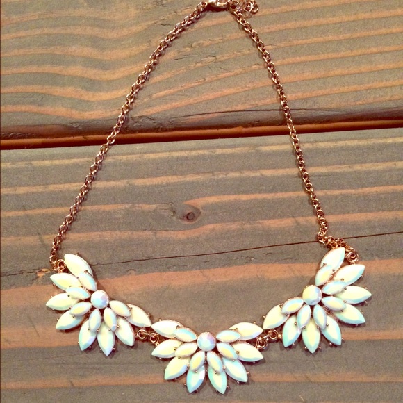 Flower statement necklace