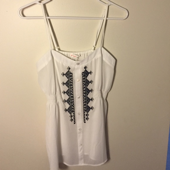 Never worn!! Cute tank
