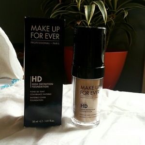 Make Up Forever HD Foundation 117 Marble