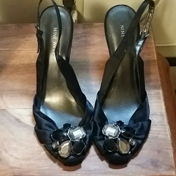 Black Nine West heels