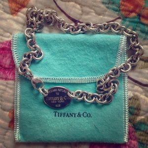 Tiffany & Co. choker