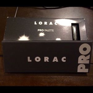🍍SUMMER SALE🍍 Lorac Pro Palette