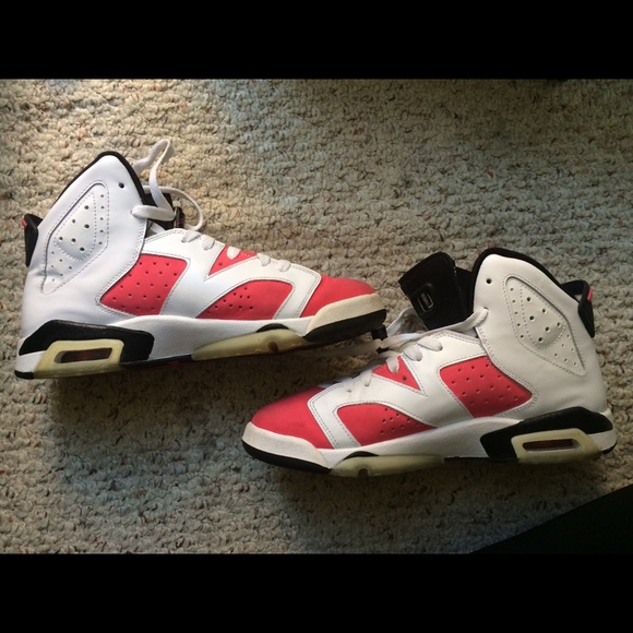 OFFERS? Coral Rose Jordan 6s - WMNS 7 - Picture 4 of 4