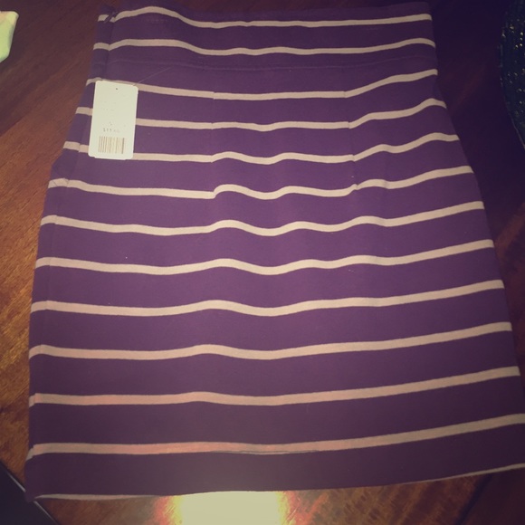 Purple skirt - Picture 1 of 1
