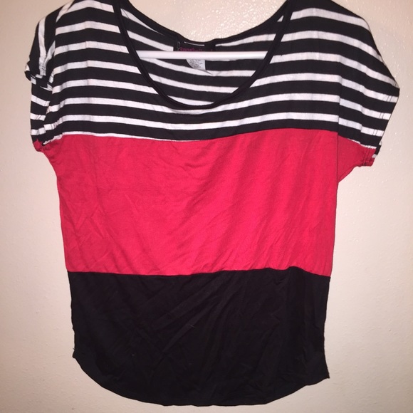 Cute top**