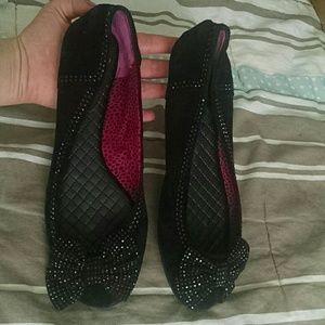 Gianni Bini Black Studded Bow Flats BNWOT