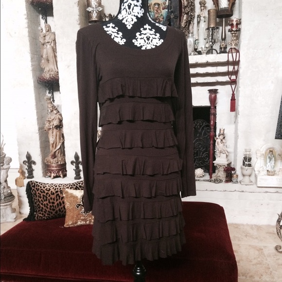 🌺Sexy Fit ISLE APPAREL Ruffle Tier Dress