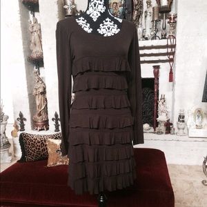 🌺Sexy Fit ISLE APPAREL Ruffle Tier Dress