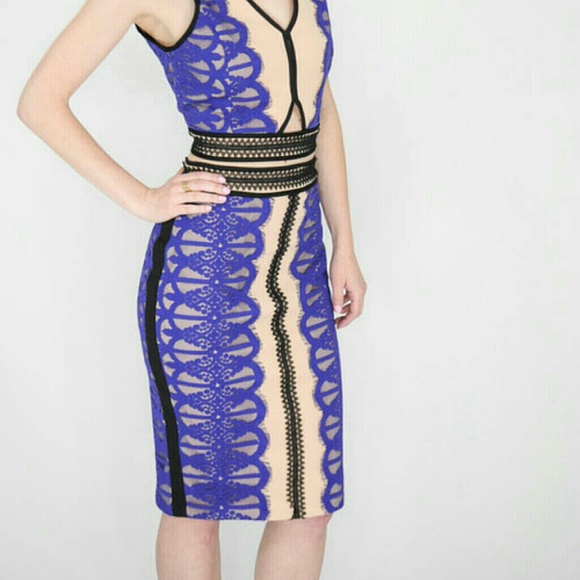 Free Shipping‼️Endless Rose Nude & Blue Lace Skirt - Picture 2 of 4