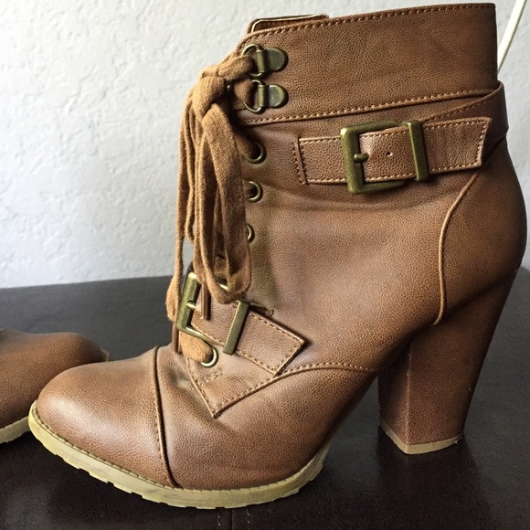 Booties - Picture 3 of 3