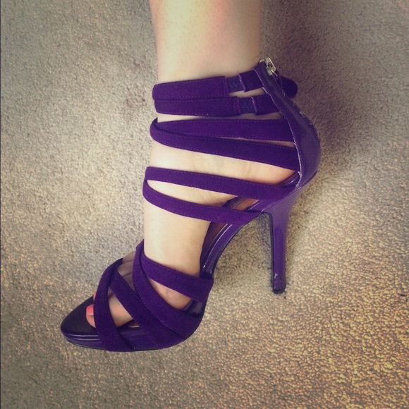 Sexy Steve Madden strappy stilettos