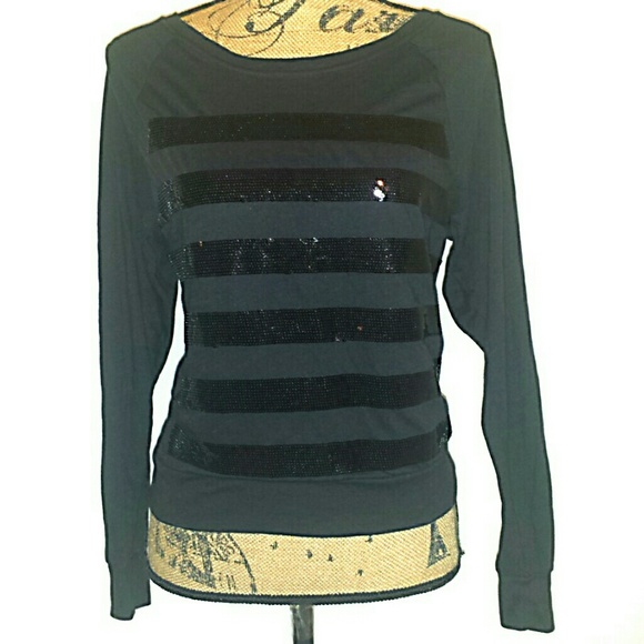 Vs pink Black sequence long sleeve