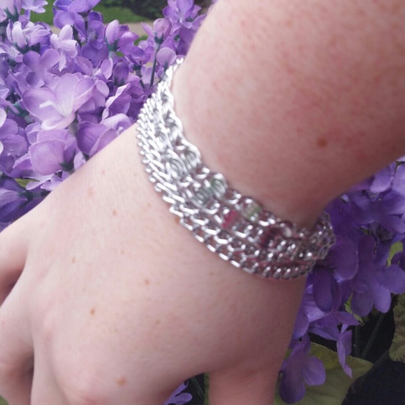 ๐ ๐๐๐Beautiful 4 Chained Bracelet๐๐๐ - Picture 3 of 3