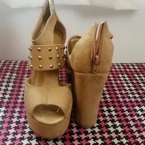 HOLD !!!! Nude studded Wedges MUST GO
