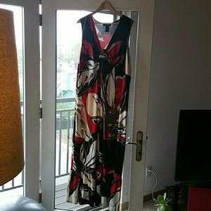 **SOLD**Floral design dress plus size