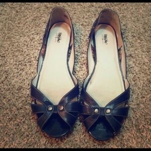 Navy Flats & Tan Wedge