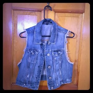 Denim cut off vest!
