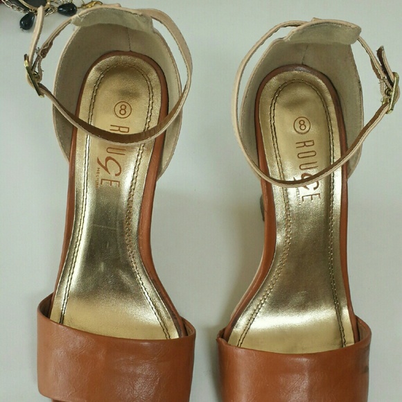 Shoes - Picture 2 of 4