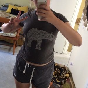 Brandy elephant tee!