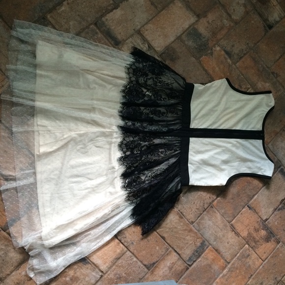 Modcloth Refined Tastes Dress - Small NWT - Picture 3 of 4