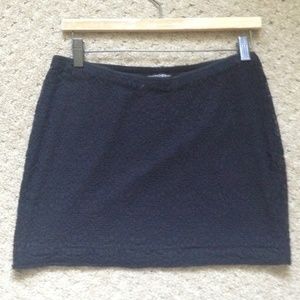 Black skirt with stitching