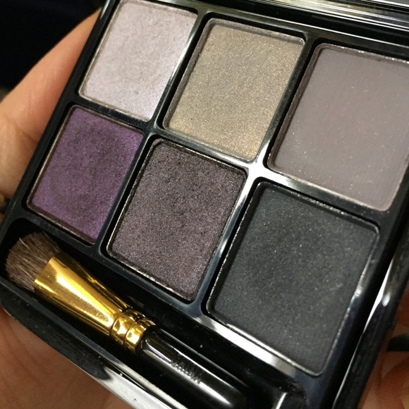 ❤️SOLD❤️Mac limited edition"play itcool" eyeshadow