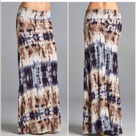 Dresses & Skirts - Tye Dye Maxi Skirt