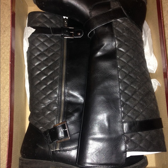 Tall black|grey quilted boots