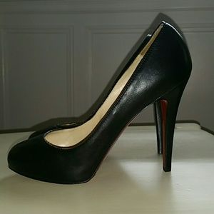 Black Leather Classic Louboutin Pump