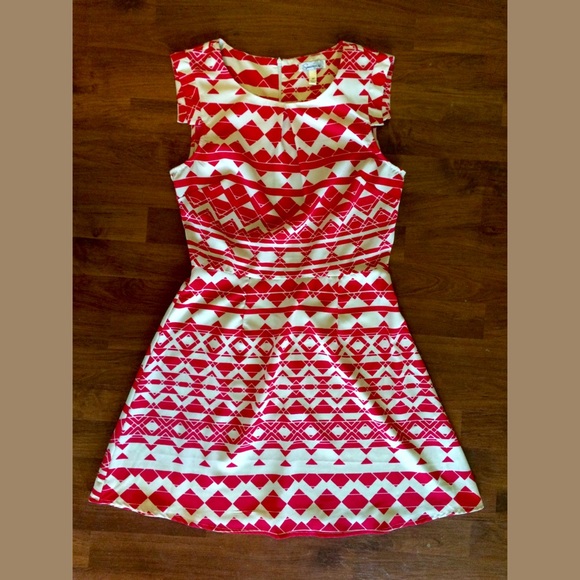 Coral & cream aztec print dress