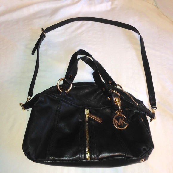 Michael Kors Purse - Picture 1 of 4