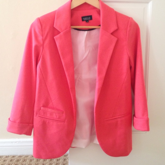 Brand New Coral Blazer w 3/4 sleeve (Sm)