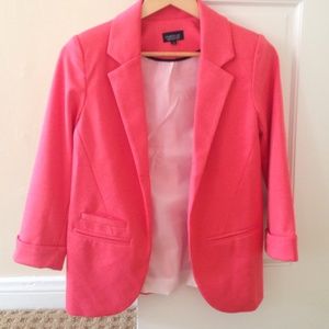Brand New Coral Blazer w 3/4 sleeve (Sm)