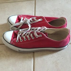 Red converse