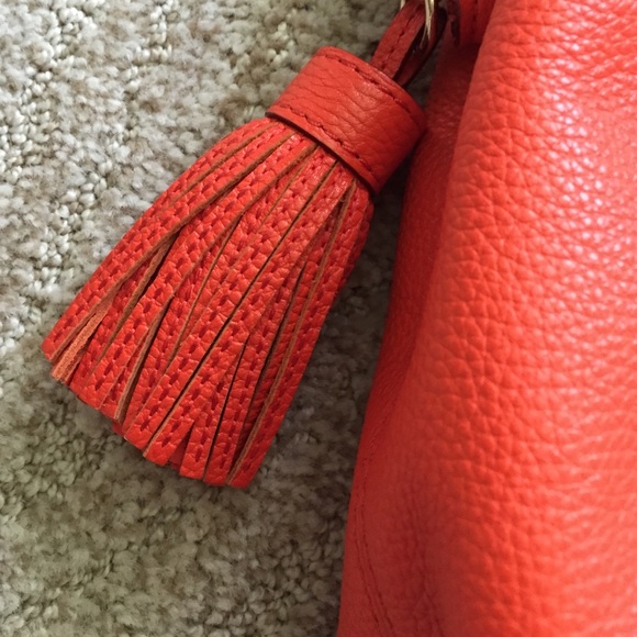 kate spade Bags - Kate Spade orange leather tassel tote kate spade Bags - Kate Spade orange leather tassel tote