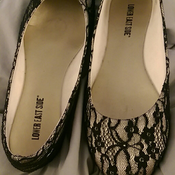 Cute Lace Floral Flats
